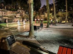 -海口观澜湖火山温泉谷