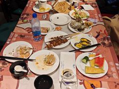 -四海一家自助餐(益田假日广场店)