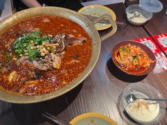 -张翻越·川渝冒菜·武汉黑鸭煲(城北万象城店)