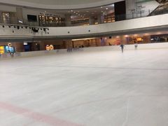 -冠军冰场CHAMPION RINK(环球银泰城店)