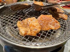 -草家酱蟹炭火烤肉店(珲春南路一店)