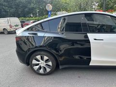 -TESLA 特斯拉(深圳观澜特斯拉直营钣喷中心)