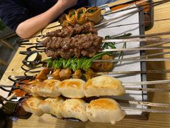 月半松板肉-月半小炉焖烤