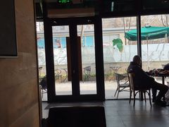 -星巴克(西藏路店)