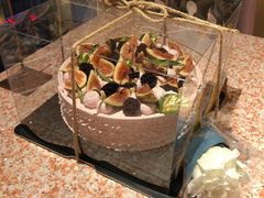 -小苍兰风铃草·礼物蛋糕(沈阳店)
