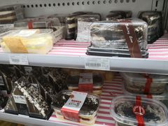 -全家便利店(莲花池东路店)