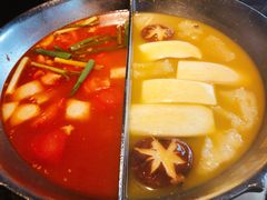 番茄牛膝骨-湊湊火锅·茶憩(新中关购物中心店)
