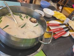 -四季喧黔味豆米火锅(万达广场店)