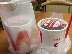 -华莱士炸鸡汉堡(崇文门搜秀城店)
