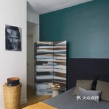原来的戏剧冲突感几乎消失殆尽,被一种既彰显年轻感又适宜卧室
