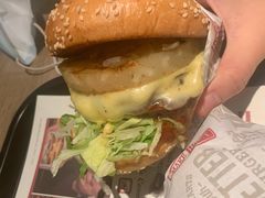 -The Habit Burger Grill 哈比特汉堡(复兴soho店)