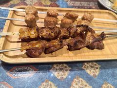 -乡村馕坑肉·烧烤·新疆菜·本地人更爱吃(阿勒泰首店)