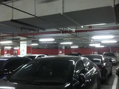 -久光百货-地下停车场