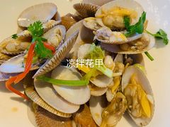 -港丽餐厅(高德置地店)