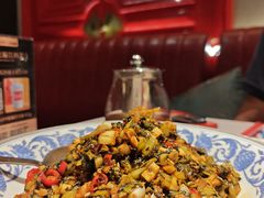 -千百味红餐厅·江西菜(绿地双子塔店)