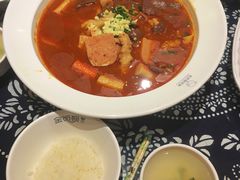 -大食代美食广场(上海中心店)