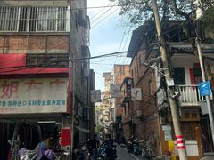 -梁阿婆廿年老牌扣肉糯米饭