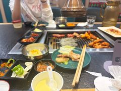 -臻牛烤肉
