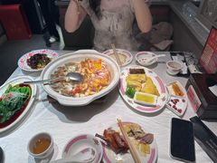 -炆艺乳鸽·煲仔饭大排档(望京来广营店)