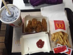 -麦当劳(湛江大厦店)