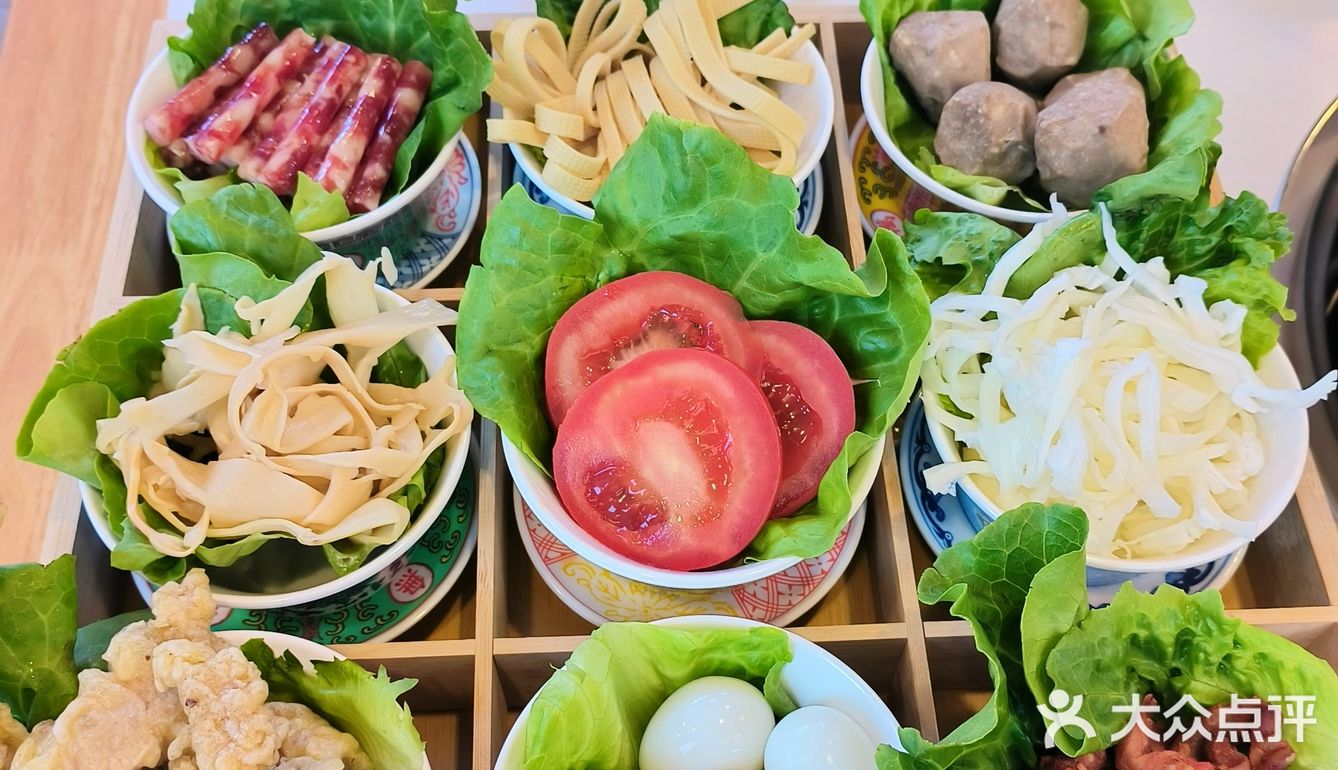 百吃不厌的铜夫子酸汤鸭煲🌺