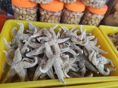 -霞涌市场海鲜摆卖区