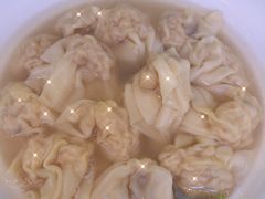 -袁亮宏饺子云吞(侯家桥菜场店)