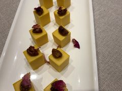 -品悦酒店(三林古镇店)