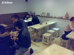 小小的店面-十面欢腾·海鲜面·台式Bistro(长乐路店)
