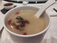 -千灯盛汇·头牌粤菜(致越优城店)