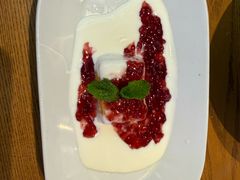 -俭寨大盘鸡·手抓肉·烧烤新疆菜(乌苏路店)