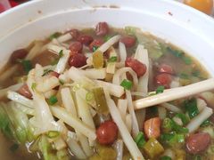 -龙记桂林米粉(财满街店)
