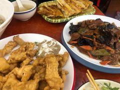 -锅贴王海鲜小馆