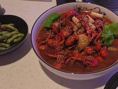 -红盔侠小龙虾(海宁银泰店)