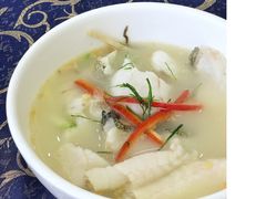 过桥桂花鱼-祈胜邨•顺德鱼生•顺德菜(容桂店)