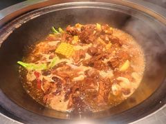 -高家小院铁锅炖大鹅(哈西高铁站店)
