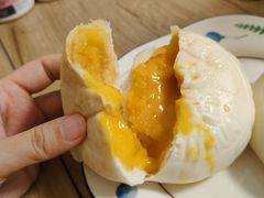 金沙奶黄蒸饼-中栗华栗子(鞍山道店)