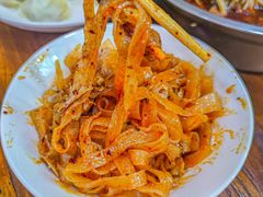 -王菊美食街