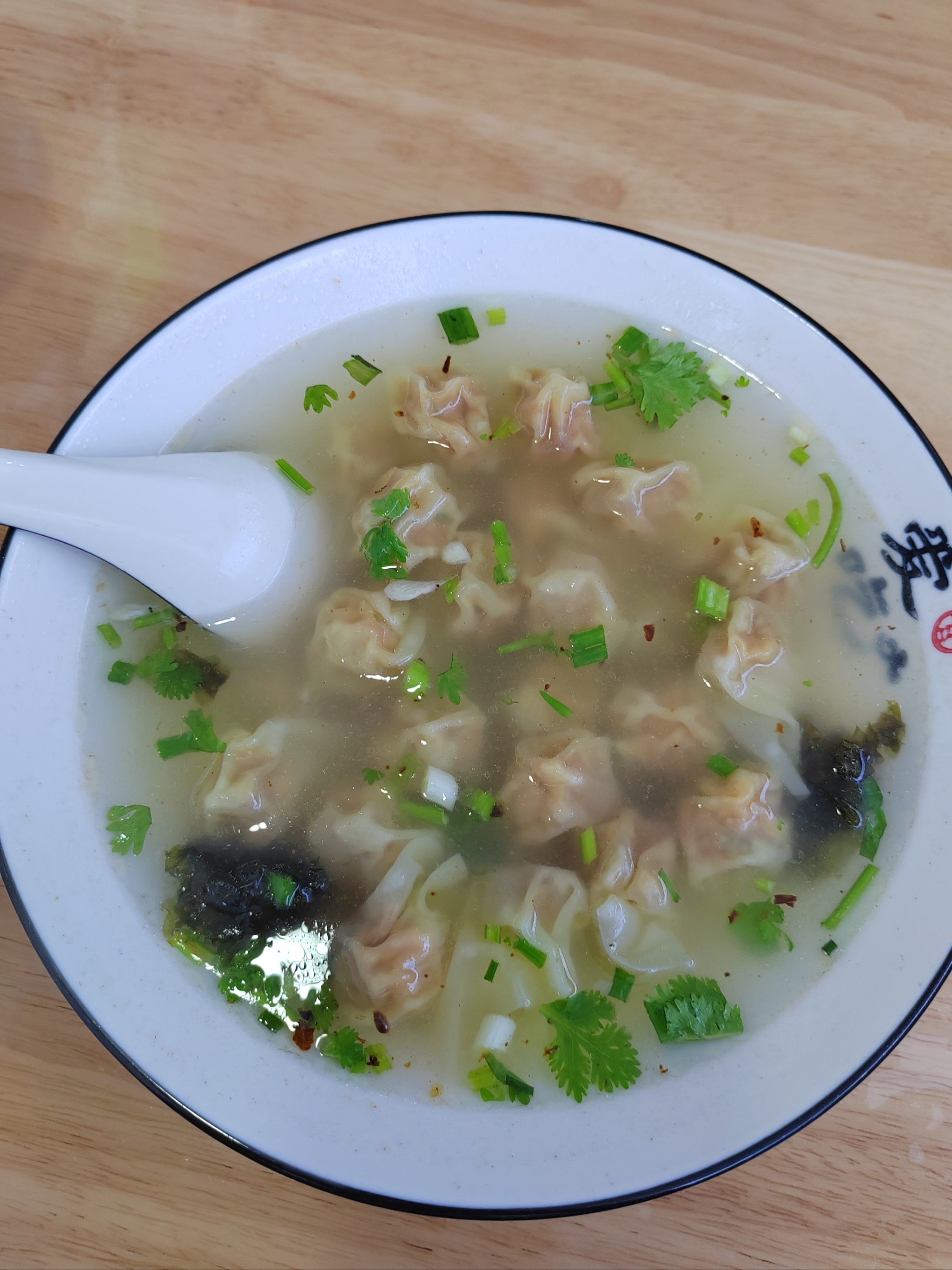 常来吃小馄饨