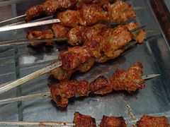 -百盛·牟平烧烤·养马岛海鲜(宁海大街店)