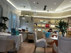 -燕庭·纯燕窝·甜品下午茶(南京西路店)
