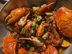 -七欣天香辣蟹火锅(上海银亿滨江店)