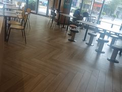 -麦当劳(保利若比邻店)