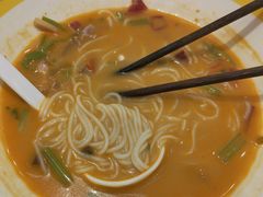 -粉小主·贵州酸汤牛肉粉(南京仙林金鹰店)