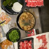 东西好吃，服务也很好，因为我和妈妈喜欢吃瘦一点的肉