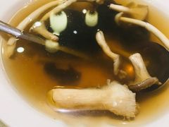 -梅龙镇酒家(南京西路总店)