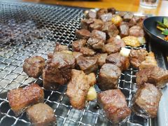雪花肉粒-肉甲韩国木炭烤肉(新壹街1店)