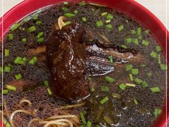-小龙大肉面馆