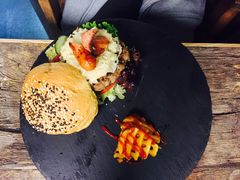 德国酸椰汉堡-HIGH FIVE哈福手工汉堡(桂林路店)