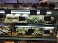 面包甜点陈列柜-白玉兰食品(甜云店)